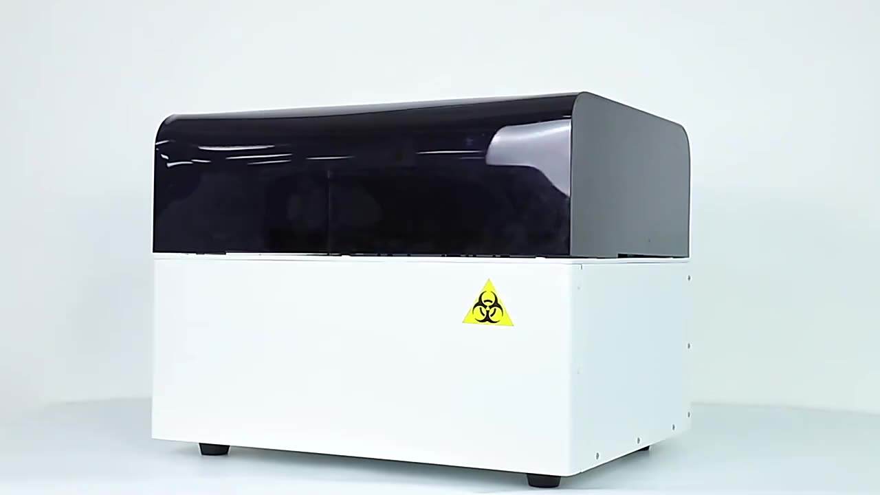 Équipement de travail de travail du sang Analyseur de chimie du sang vétérinaire Analyseur de biochimie sèche semi-auto