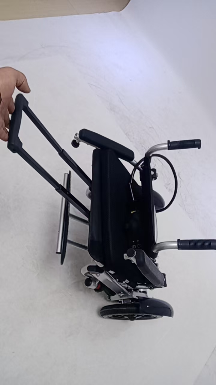 Fauteuil roulant électrique ultra léger 17 kg | Fauteuil roulant électrique pliant en aluminium pour un transport facile