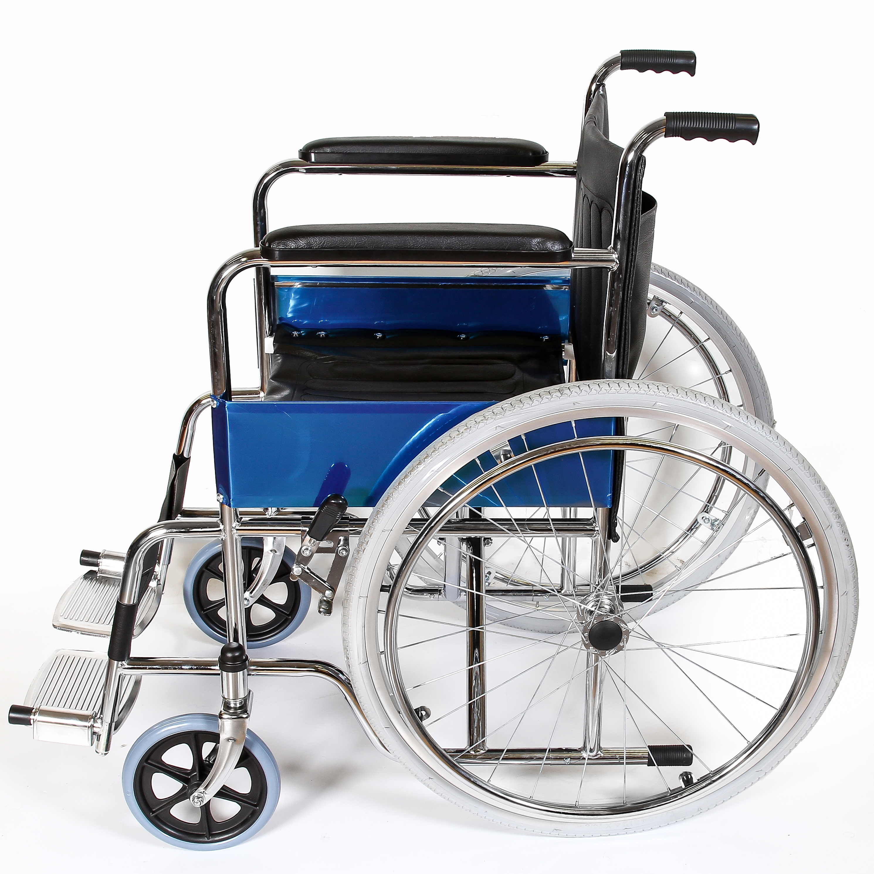 Fauteuil roulant portable manuel 