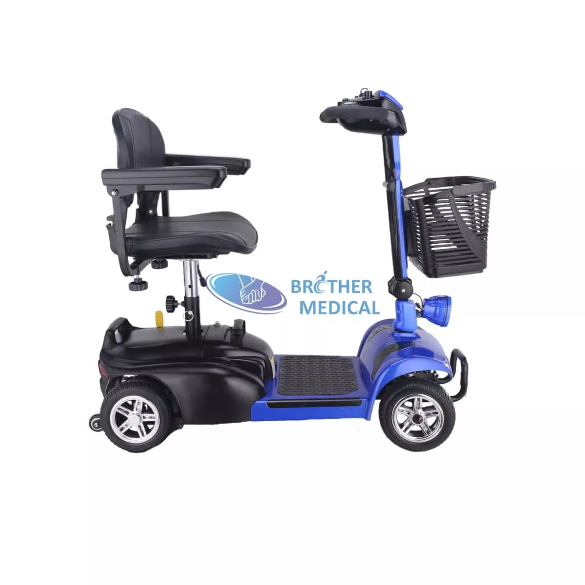 Scooters de mobilité vs fauteuils roulants électriques : trouvez la solution qui vous convient