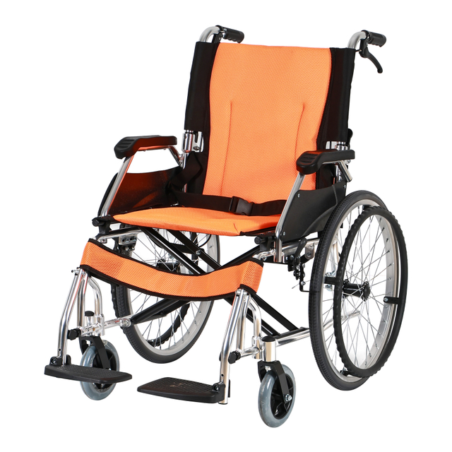 Tout terrain en aluminium en fauteuil roulant