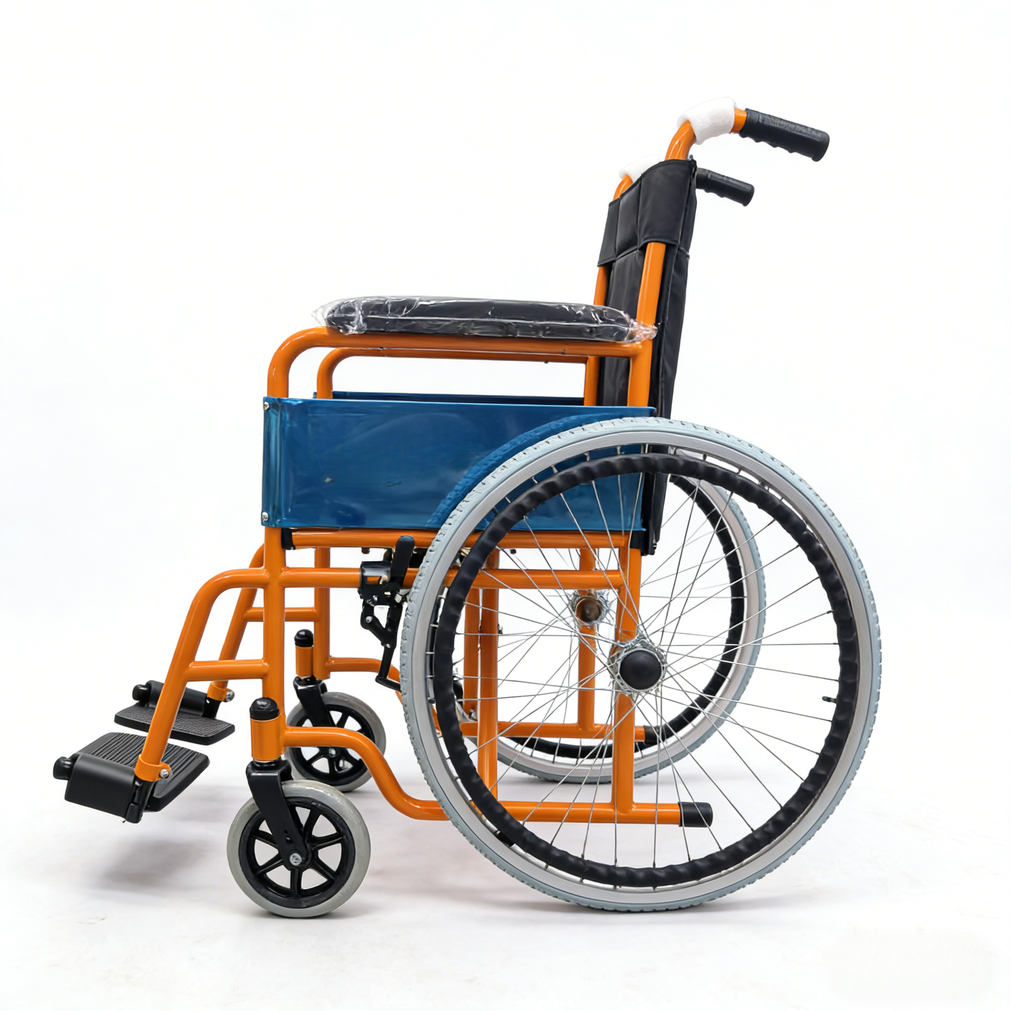 Fauteuil roulant manuel économique standard pour enfants